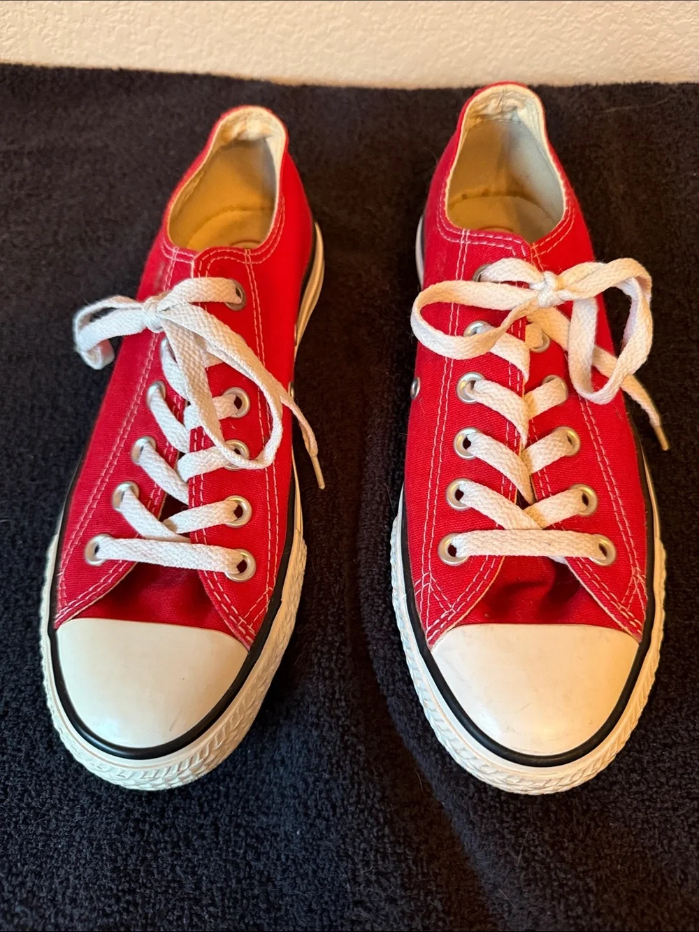 Converse classic low